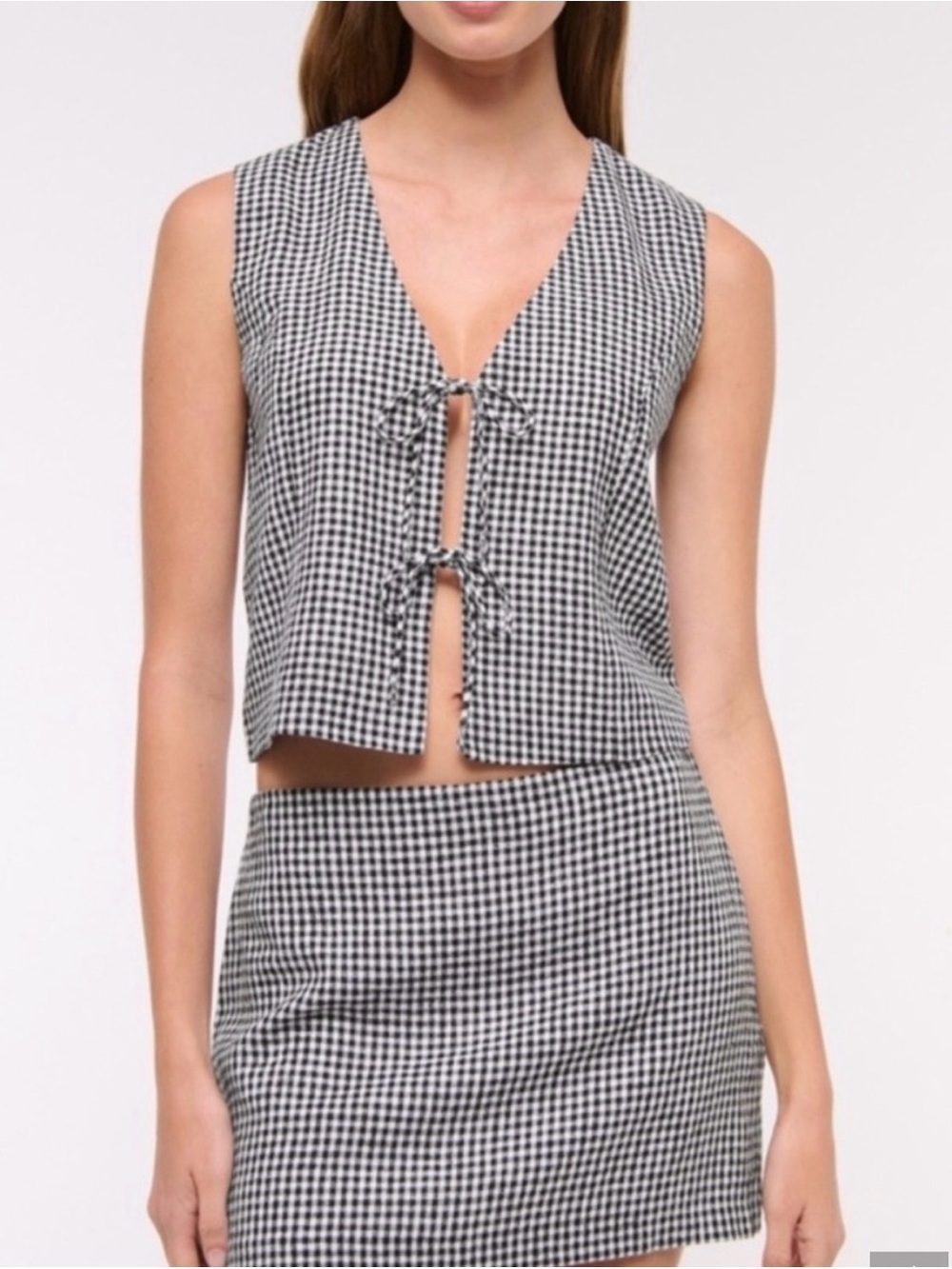 Abercrombie & Fitch Black and White Gingham Tie-Front Top